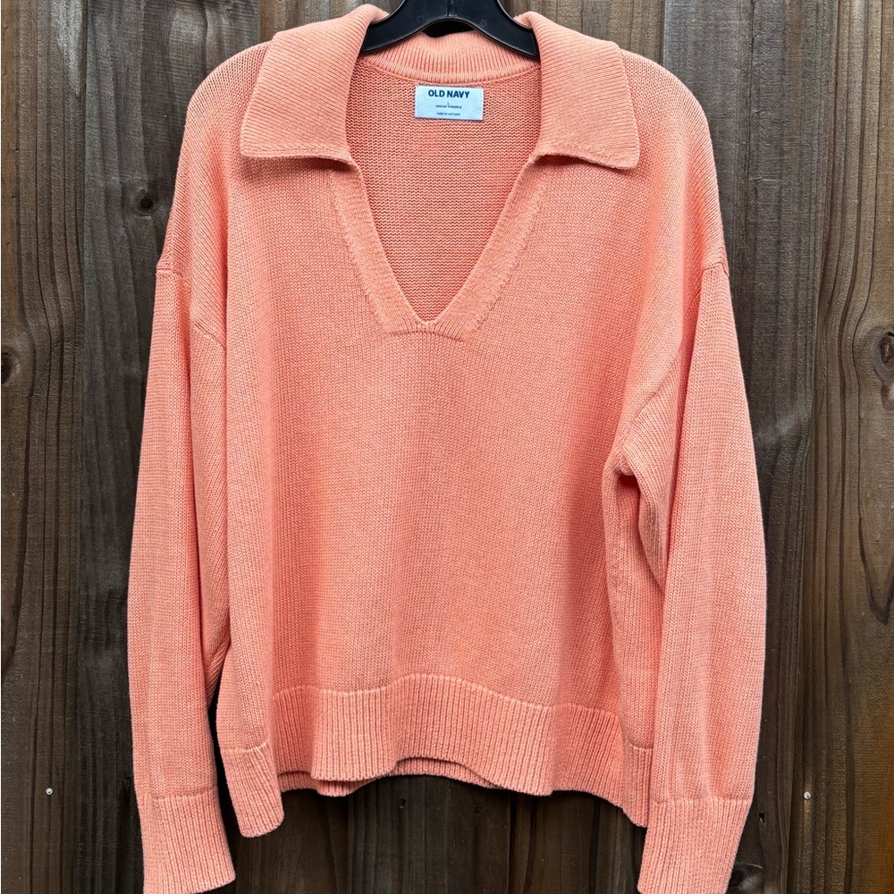 Old Navy Coral V-Neck Pullover